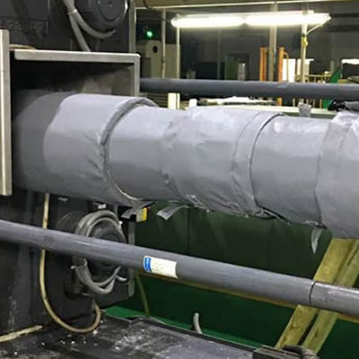 注塑機(jī)<a href=http://www.siweitape.com.cn/e/tags/?tagname=%E4%BF%9D%E6%B8%A9%E5%A5%97 target=_blank class=infotextkey>保溫套</a>