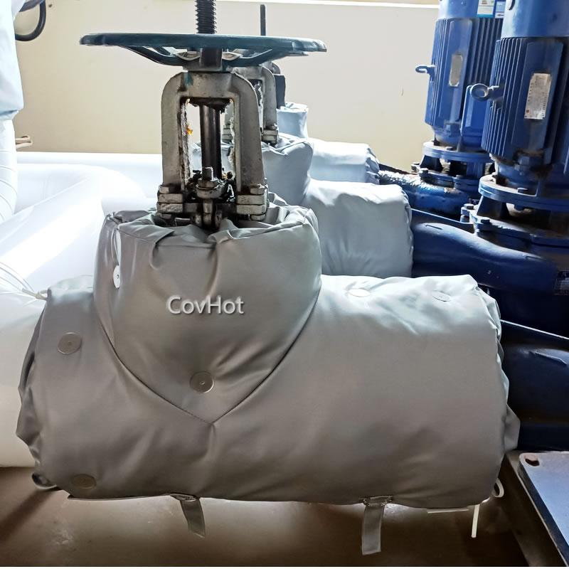 <a href=http://www.siweitape.com.cn/e/tags/?tagname=%E8%AE%BE%E5%A4%87%E4%BF%9D%E6%B8%A9 target=_blank class=infotextkey>設(shè)備保溫</a>套，油田<a href=http://www.siweitape.com.cn/e/tags/?tagname=%E8%AE%BE%E5%A4%87%E4%BF%9D%E6%B8%A9 target=_blank class=infotextkey>設(shè)備保溫</a>套